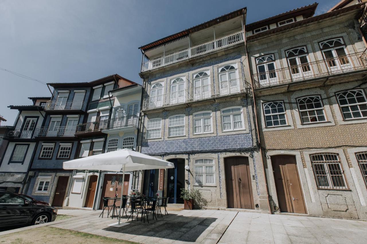 Trovador Guest House Guimarães Eksteriør billede