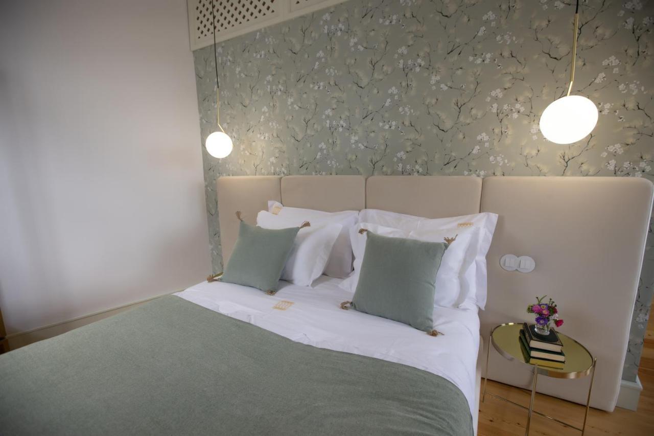 Trovador Guest House Guimarães Eksteriør billede