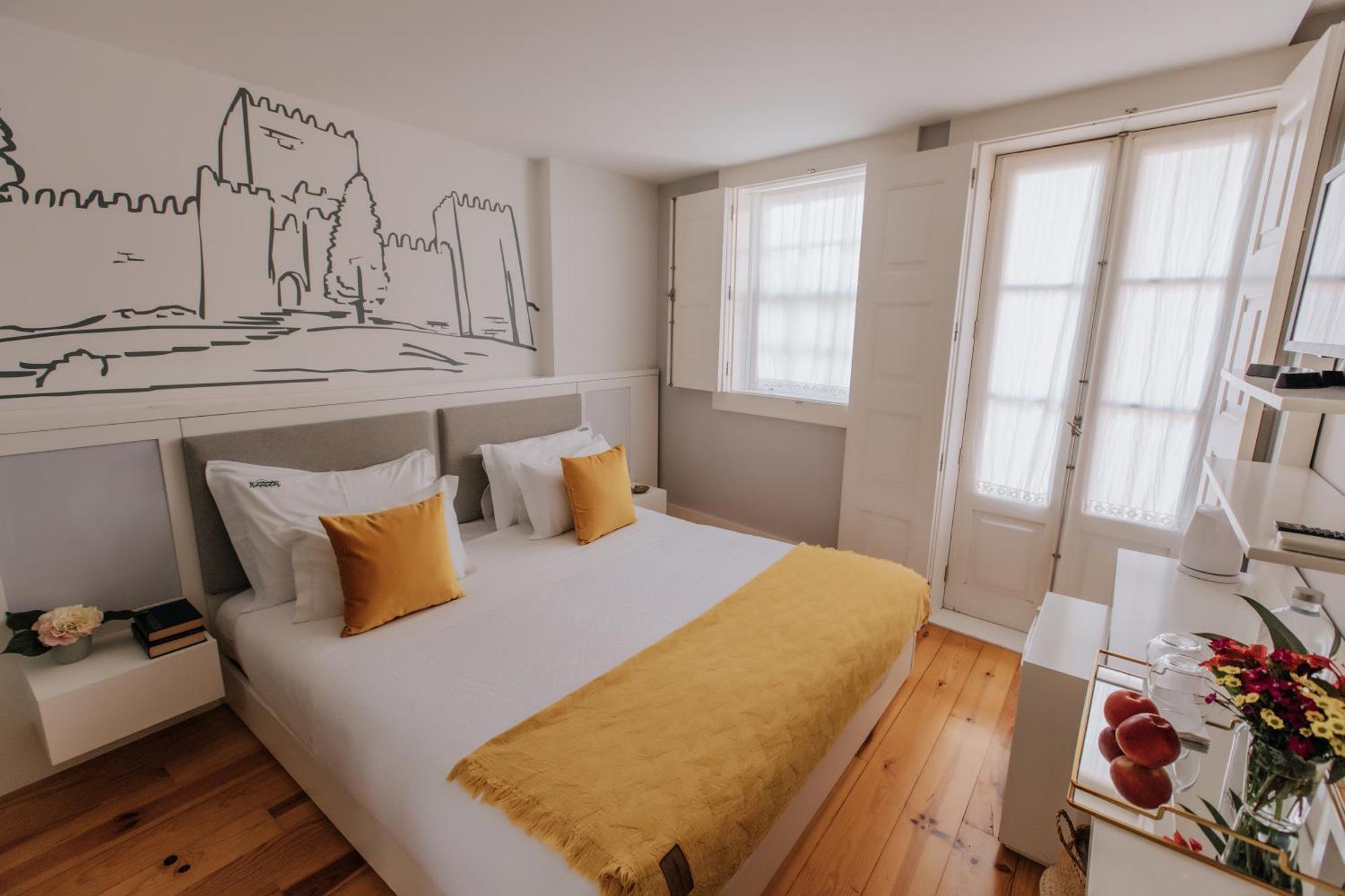 Trovador Guest House Guimarães Eksteriør billede