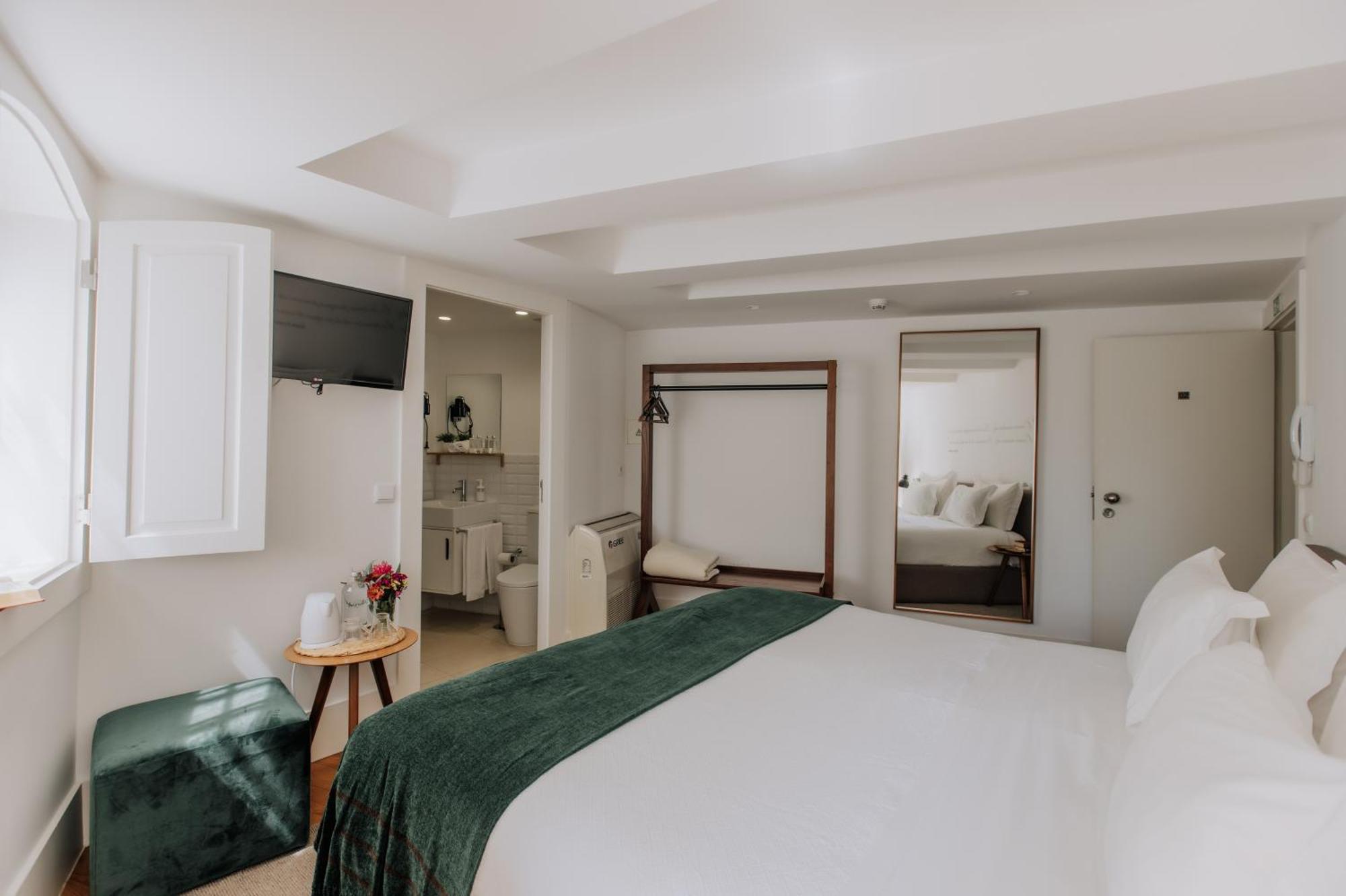 Trovador Guest House Guimarães Eksteriør billede