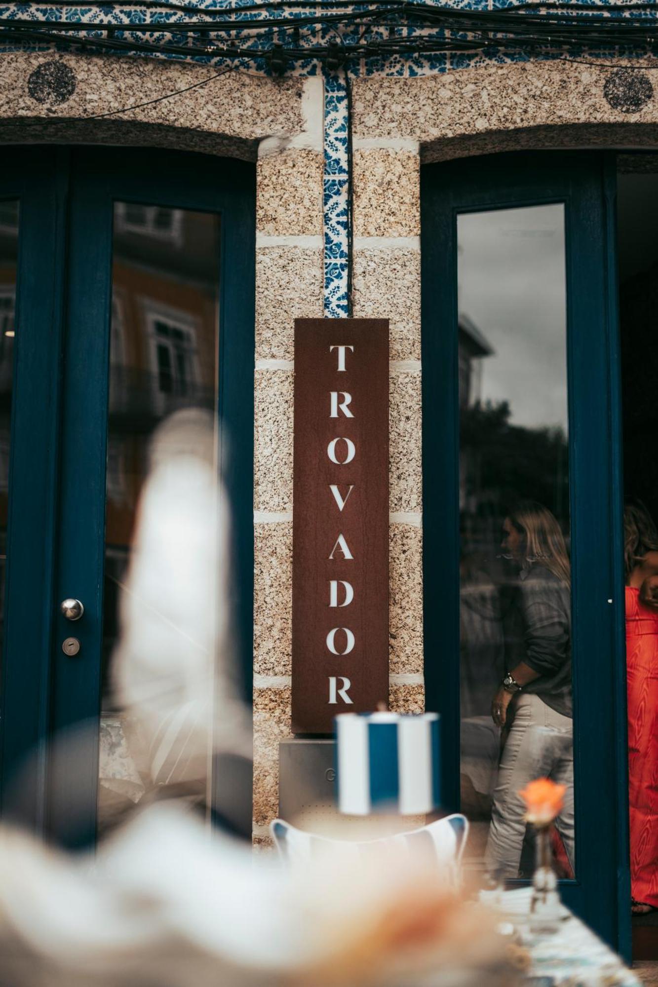 Trovador Guest House Guimarães Eksteriør billede